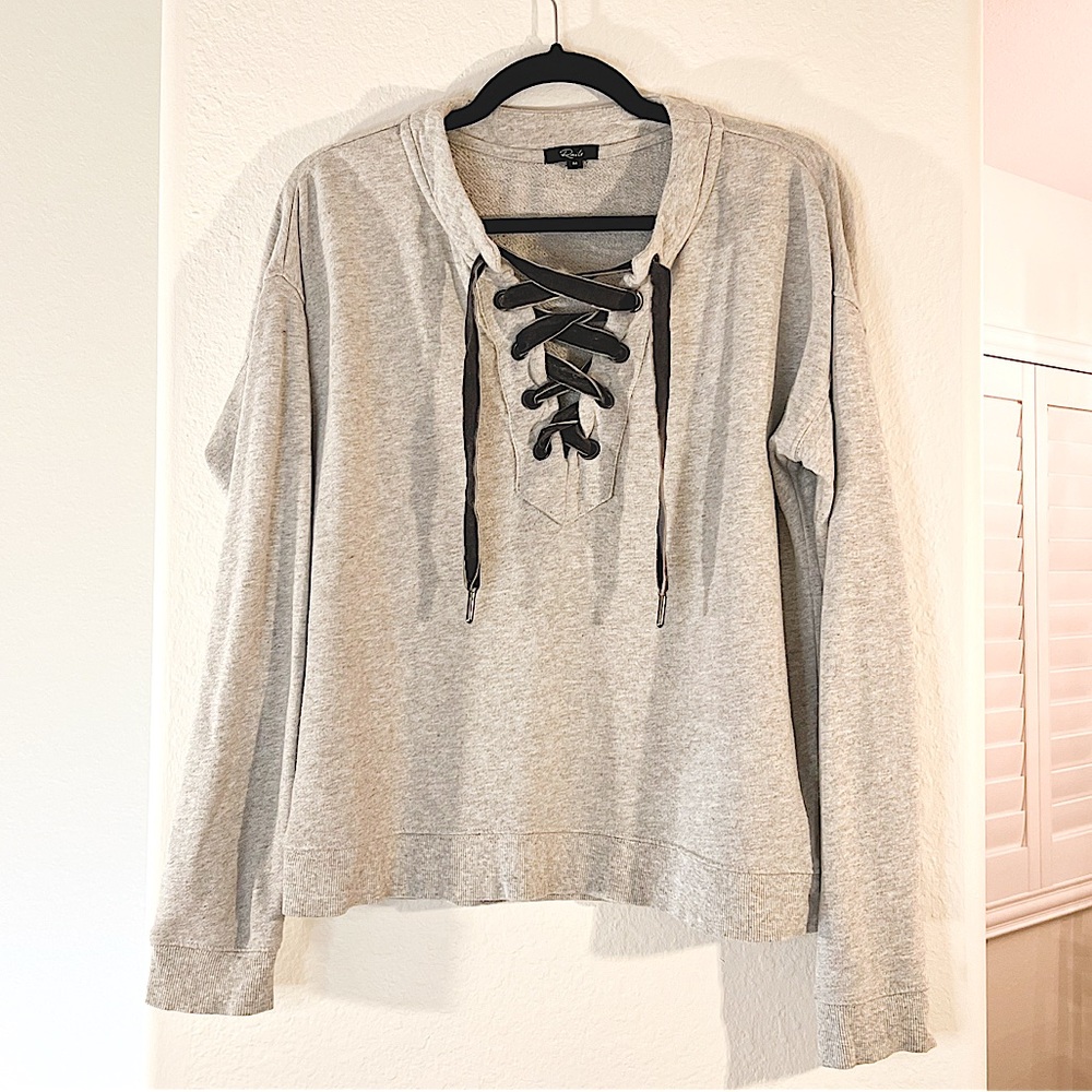 Rails Light Gray Lace-Up Crewneck Sweatshirt with Black Laces